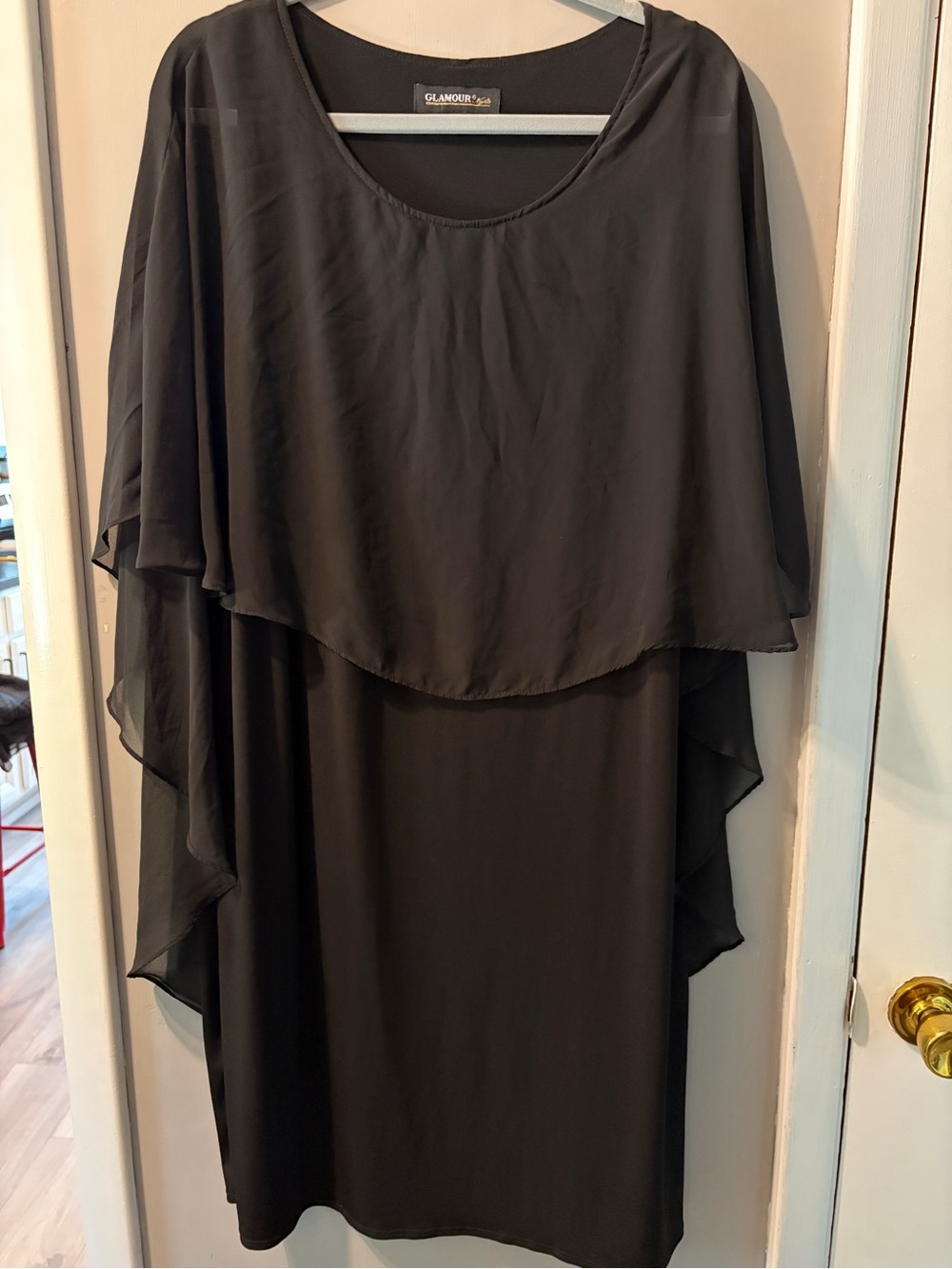 Glamour Black Layered Midi Dress